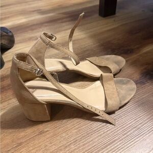 Elegant Tan Block Heel Sandals